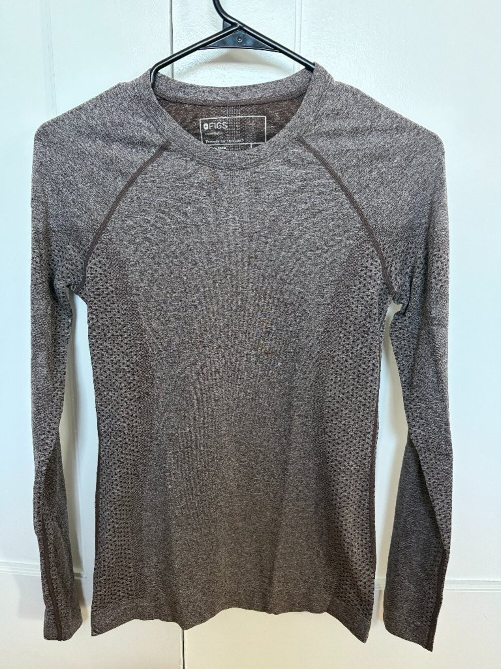 FIGS Salta Seamless Long Sleeve Underscrub Women’s XS Espresso